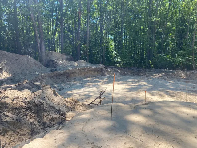 $699,900 | 14940 Kelly Street, Spring Lake, MI 49456