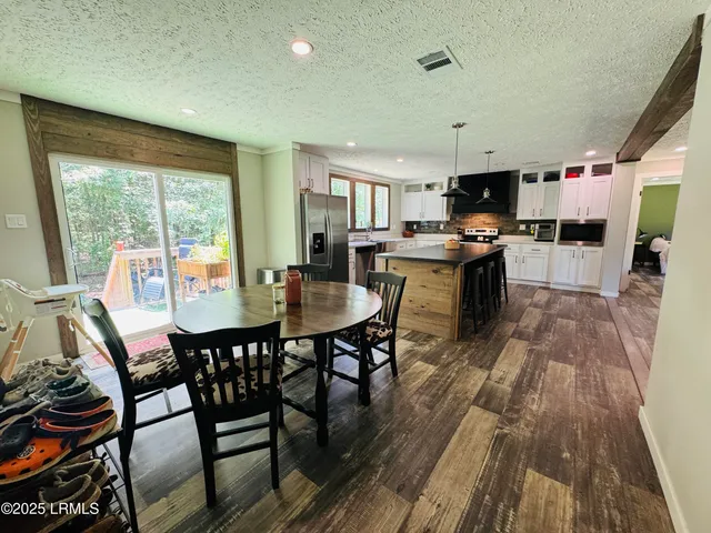 $285,000 | 661 County Rd S-25-703, Estill, SC 29918