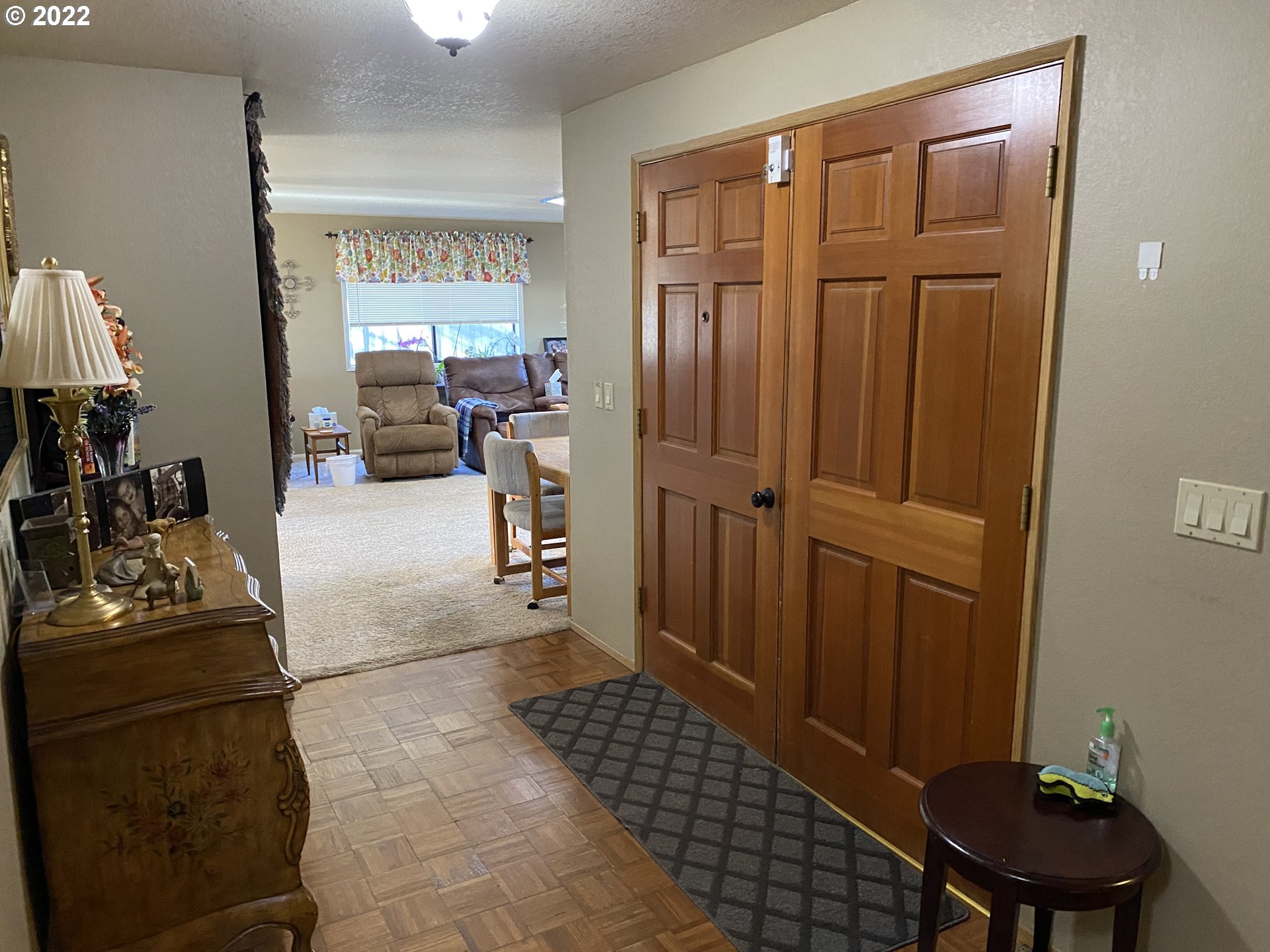 987 Arcadia Drive Eugene, OR 97401 - Photo 3 of 29