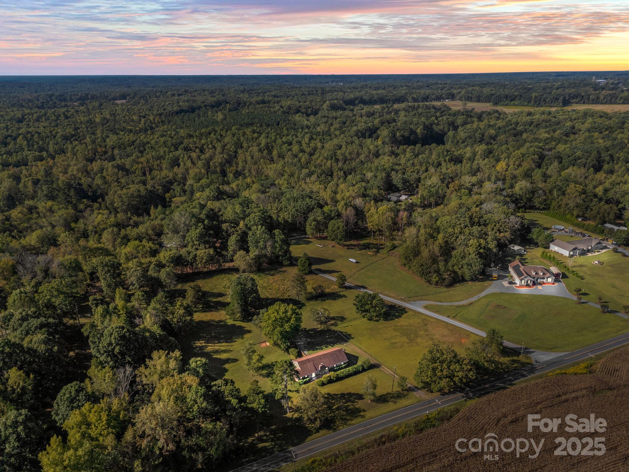 945 Alvin Hough Road Midland, NC 28107 - Photo 2 of 27