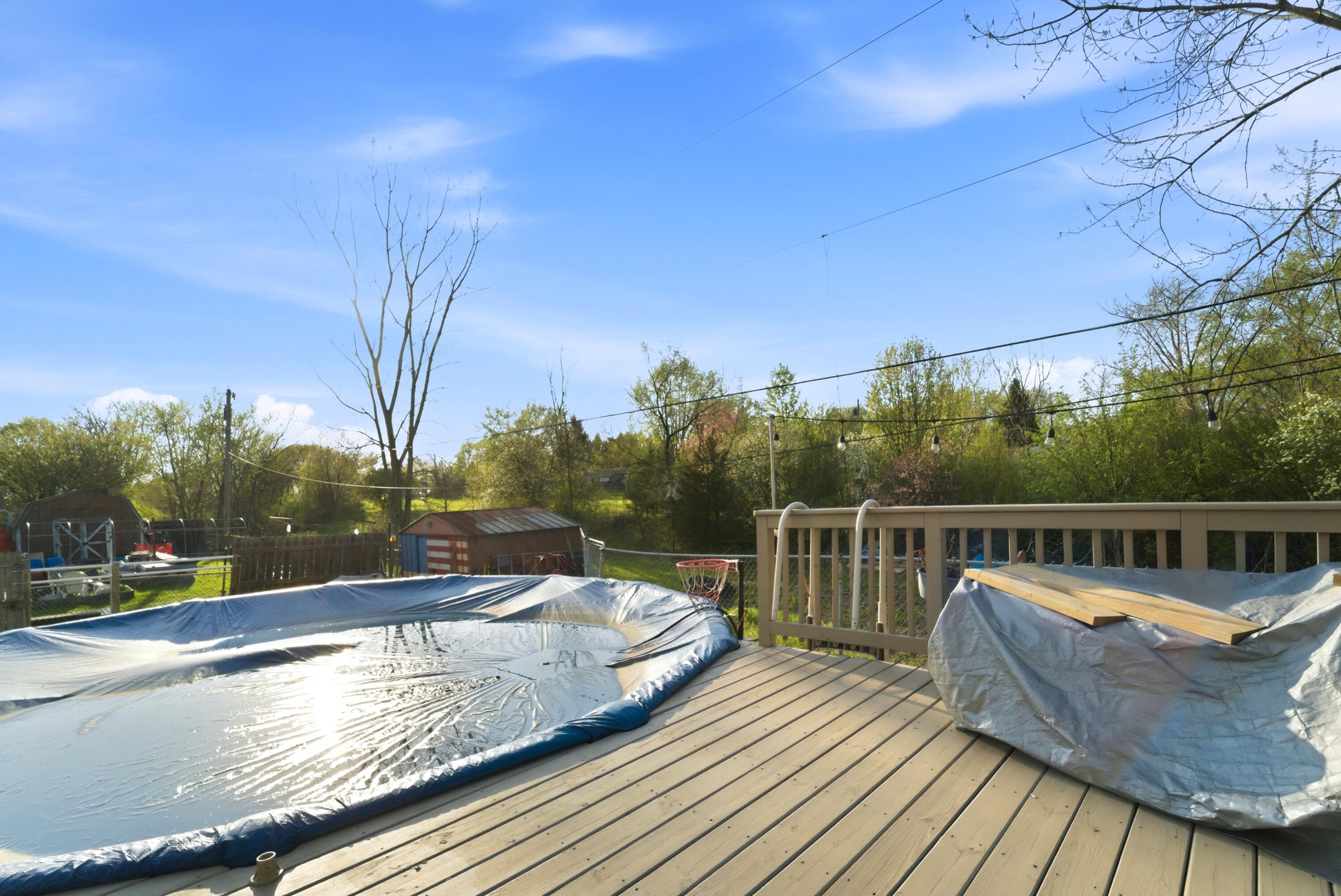 427 Nantucket Road Valparaiso, IN 46385 - Photo 14 of 18 3000x2005