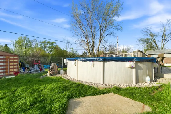 $239,900 | 427 Nantucket Road, Valparaiso, IN 46385