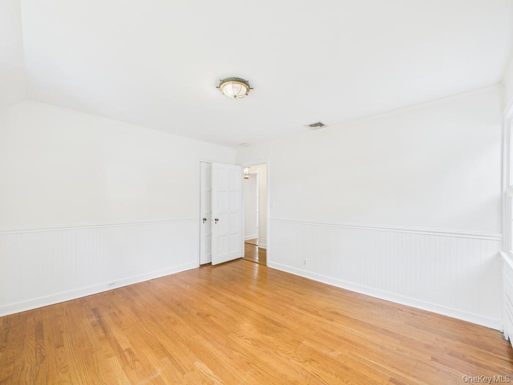 75 Lord Kitchener Road New Rochelle, NY 10804 - Photo 30 of 47 a view of empty room