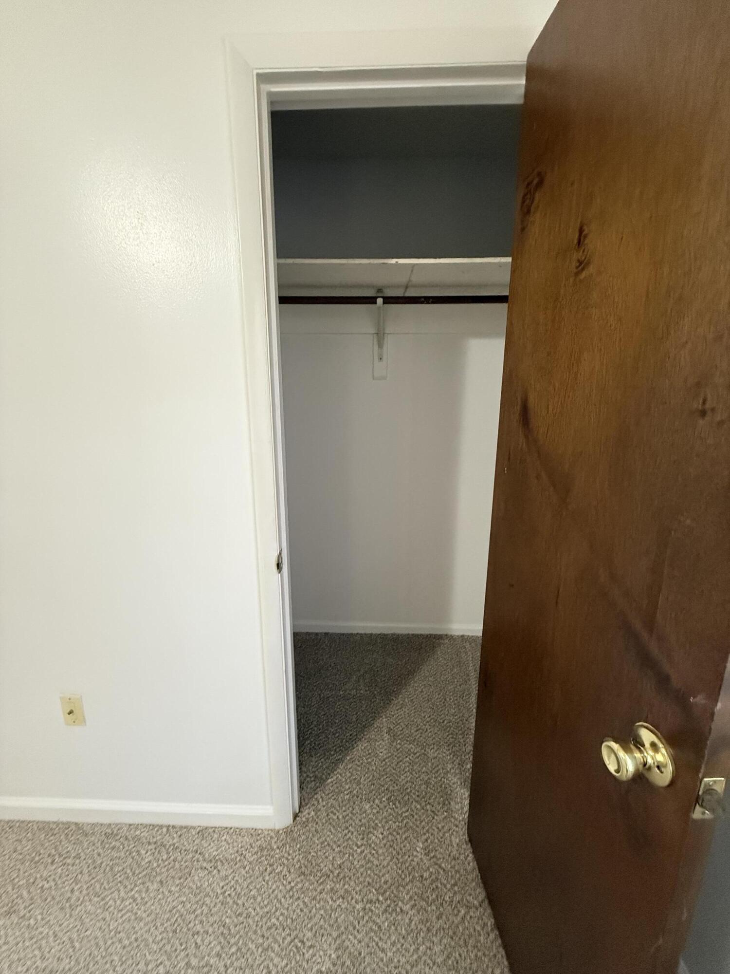 17 Magnolia Avenue Southeast, Unit A Fort Walton Beach, FL 32548 - Photo 4 of 14 IMG_5305