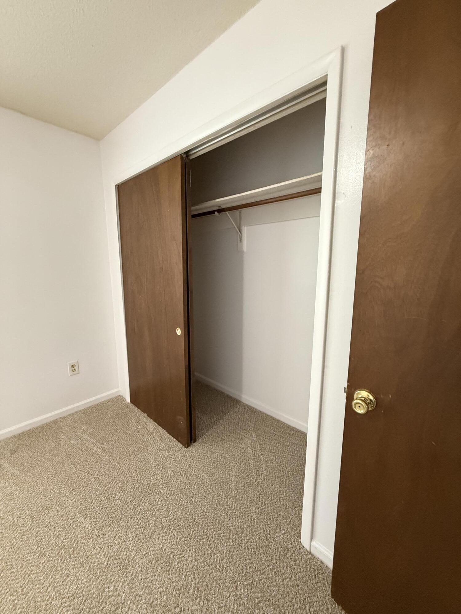 17 Magnolia Avenue Southeast, Unit A Fort Walton Beach, FL 32548 - Photo 6 of 14 IMG_5303