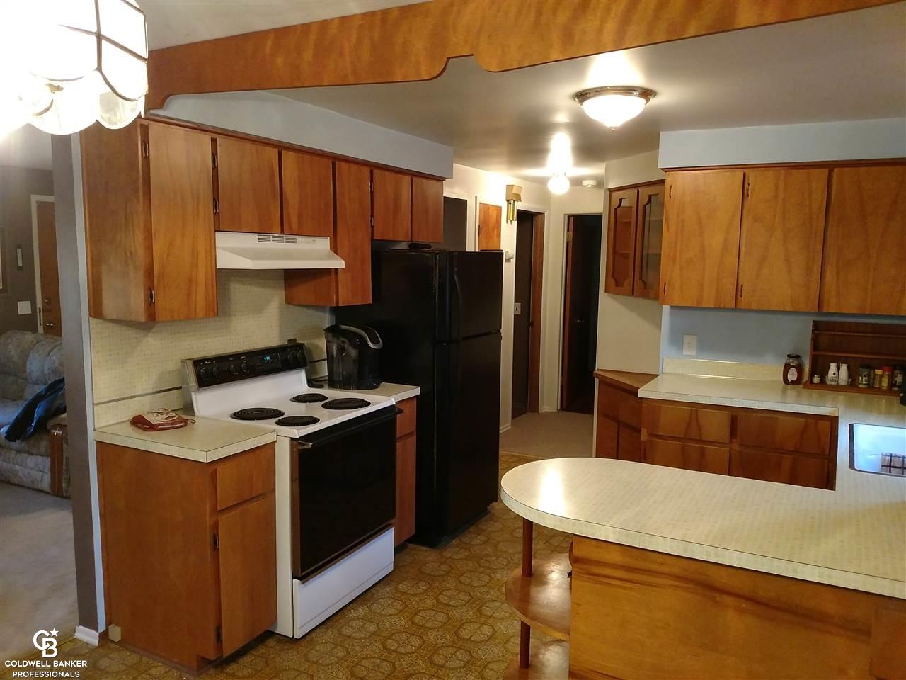 4815 Jeddo Road Fort Gratiot, MI 48059 - Photo 3 of 20