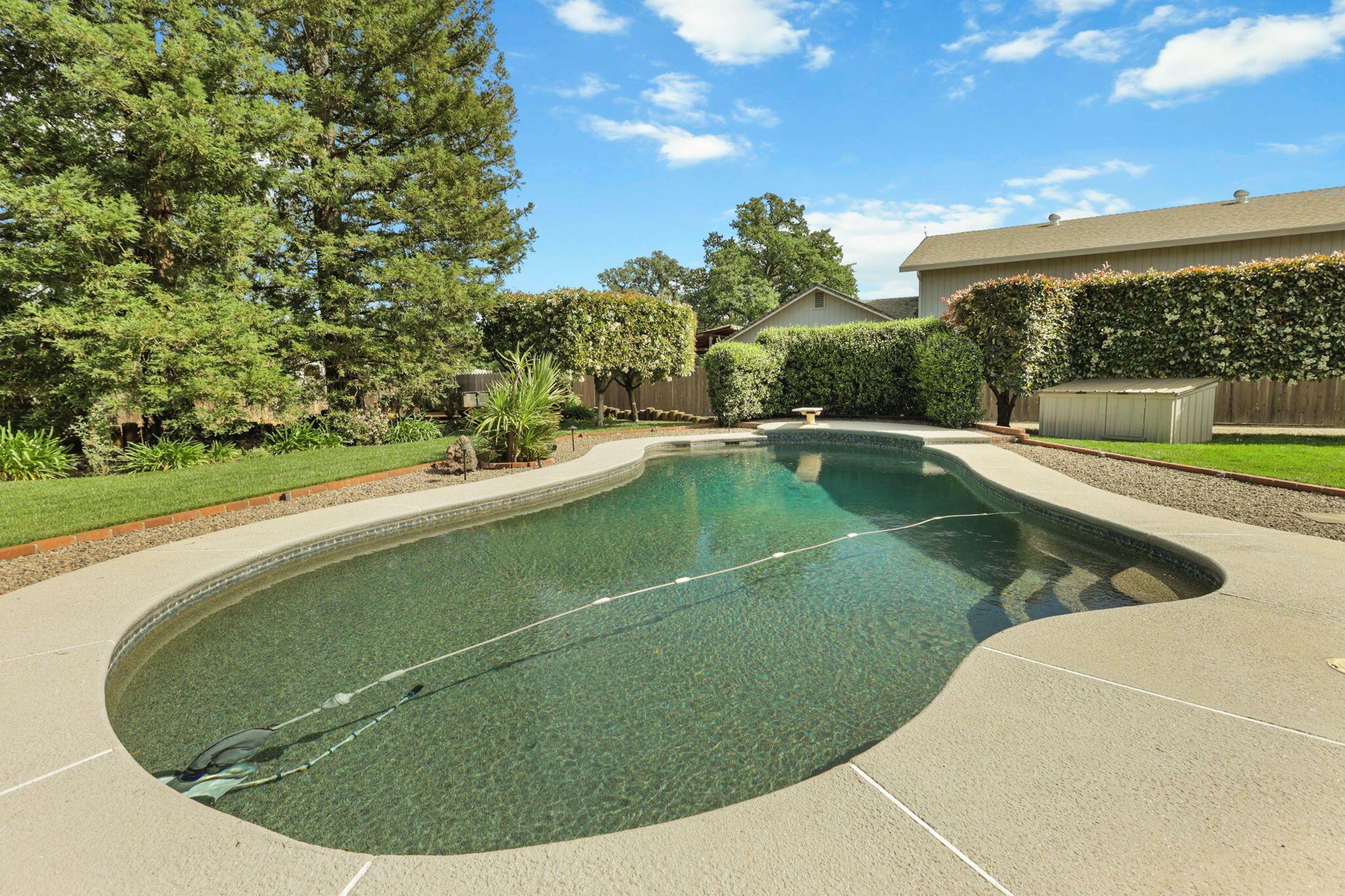 7501 Fiesta Way Redding, CA 96002 - Photo 43 of 66 97-web-or-mls-8Q0A0583