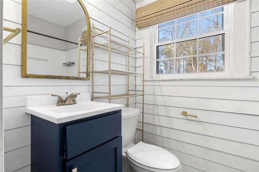 724 Charlton Street Northwest Rome, GA 30165 - Photo 10 of 17