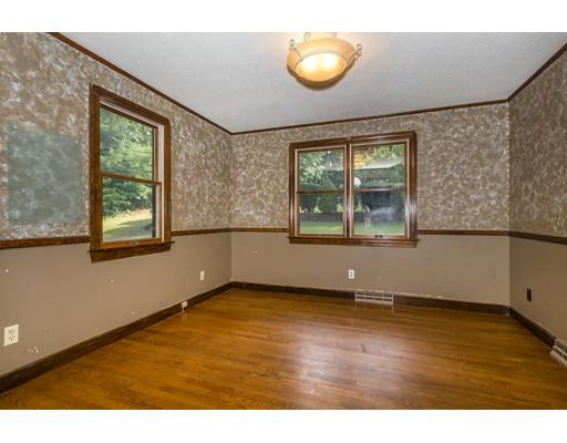31 Fencourt Road Canton, MA 02021 - Photo 6 of 26