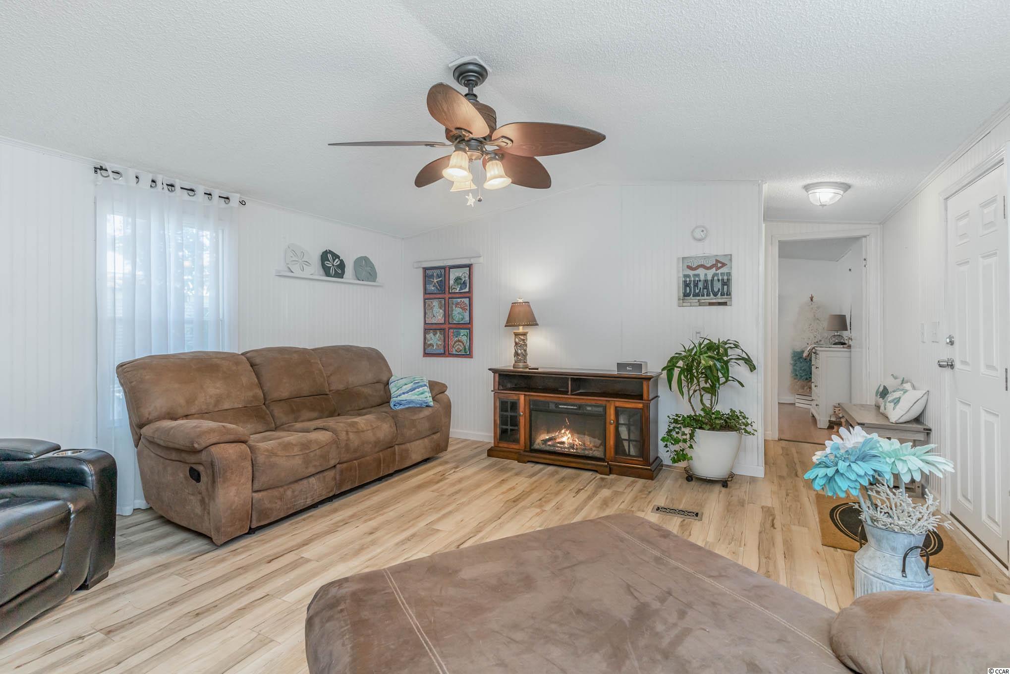593 Eden Avenue Murrells Inlet, SC 29576 - Photo 8 of 29 Gallery Image 8