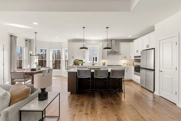 $1,236,555 | 13 Lloyd Circle, Unit 38, Norton, MA 02766