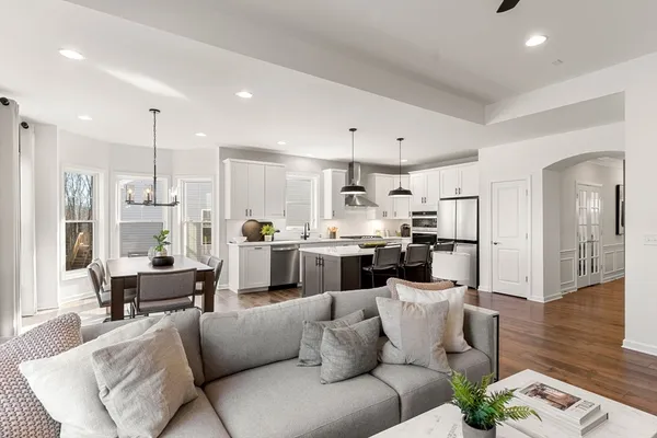 $1,236,555 | 13 Lloyd Circle, Unit 38, Norton, MA 02766