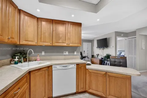 $245,000 | 6555 Chasewood Drive, Unit D, Jupiter, FL 33458