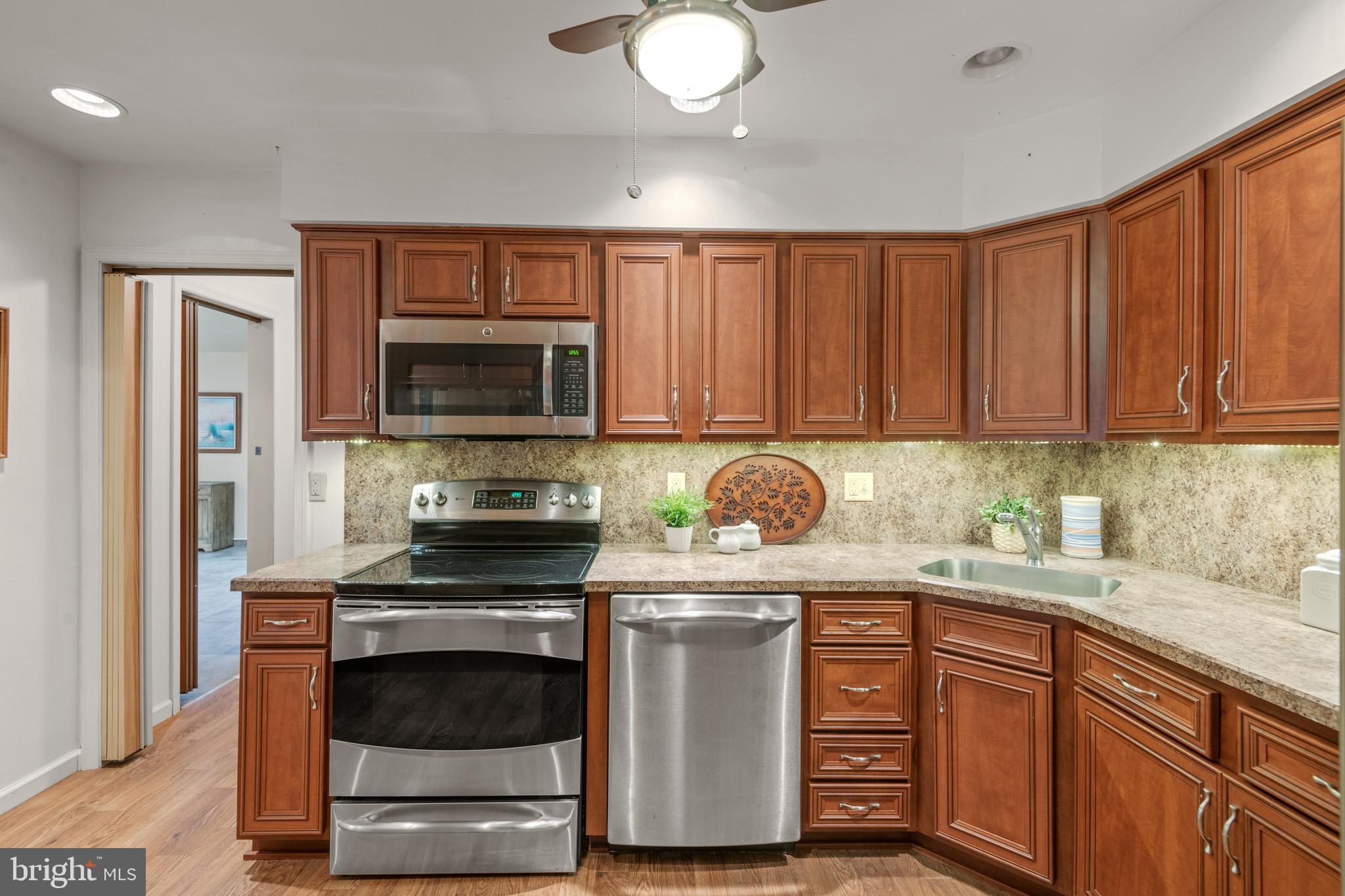 2812 Nolt Road Lancaster, PA 17601 - Photo 9 of 52 Gallery Image 9