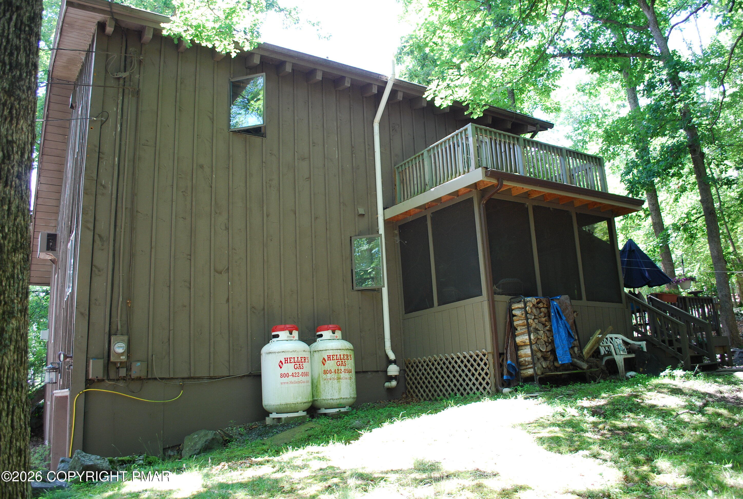 424 Saunders Drive Bushkill, PA 18324 - Photo 29 of 35 DSC_0520