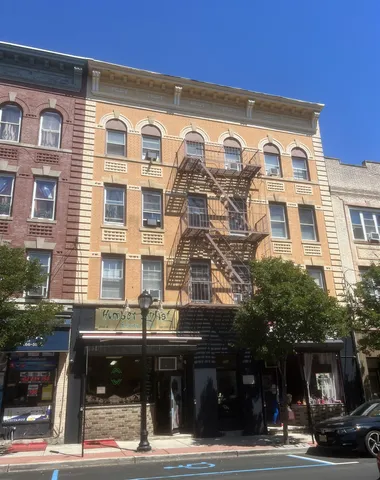 $209,900 | 214 48th Street, Unit 12, Union City, NJ 07087