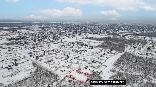 $29,900 | 3232 Lamborn Avenue, Superior, WI 54880