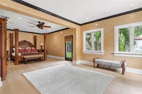 $30,000 | 100 West Davis Boulevard, Tampa, FL 33606