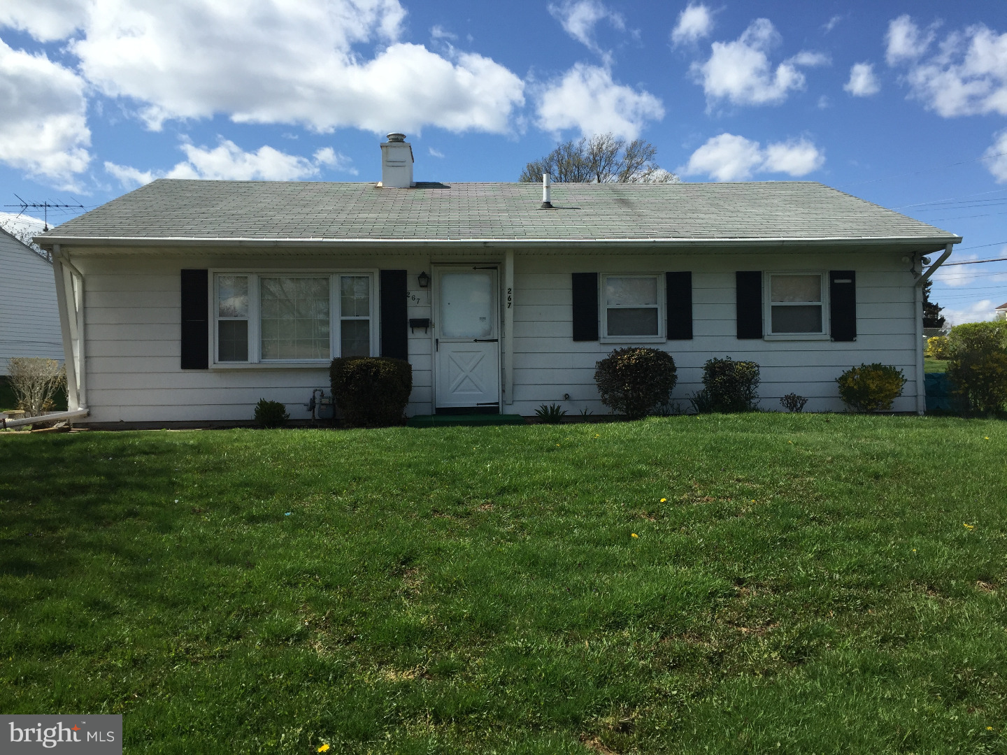 267 Doone Road Fairless Hills, PA 19030 - Photo 2 of 22 Gallery Image 2