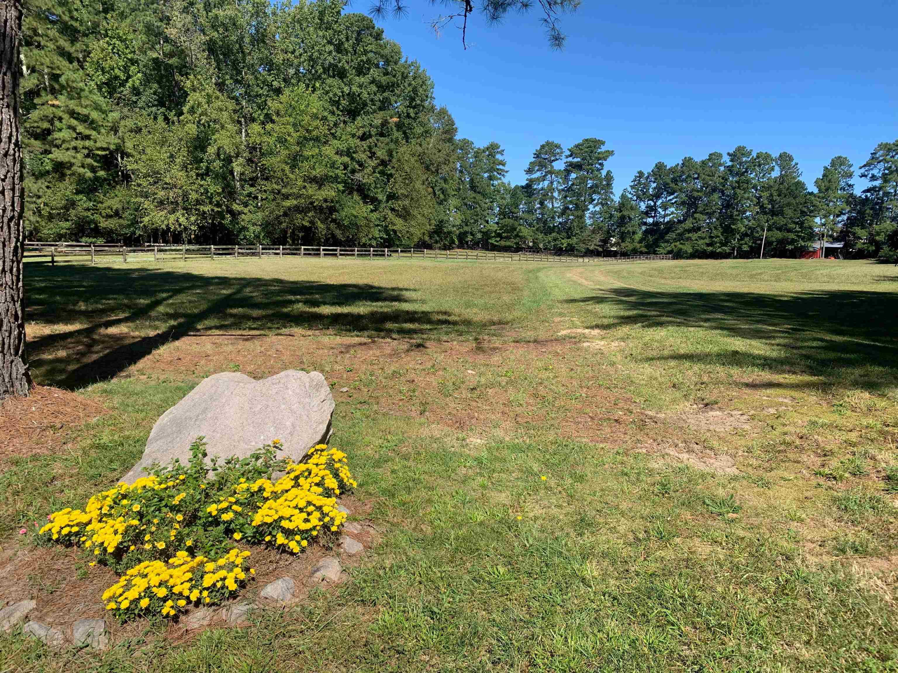 a view of a lake with outdoor space