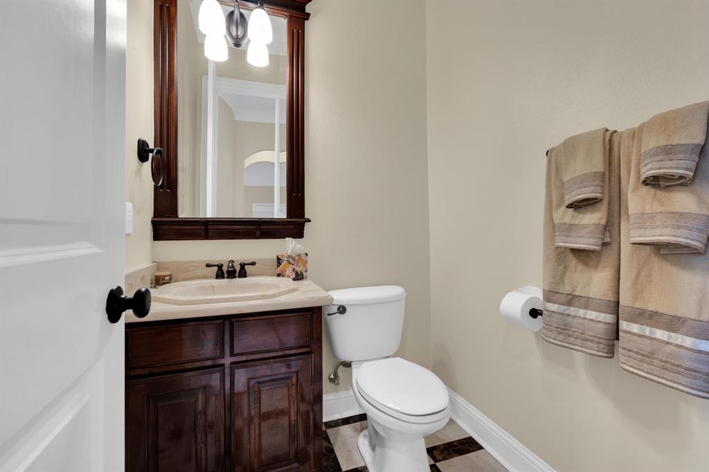 3530 Pleasantville Road Midlothian, TX 76065 - Photo 24 of 40 1/2 bath