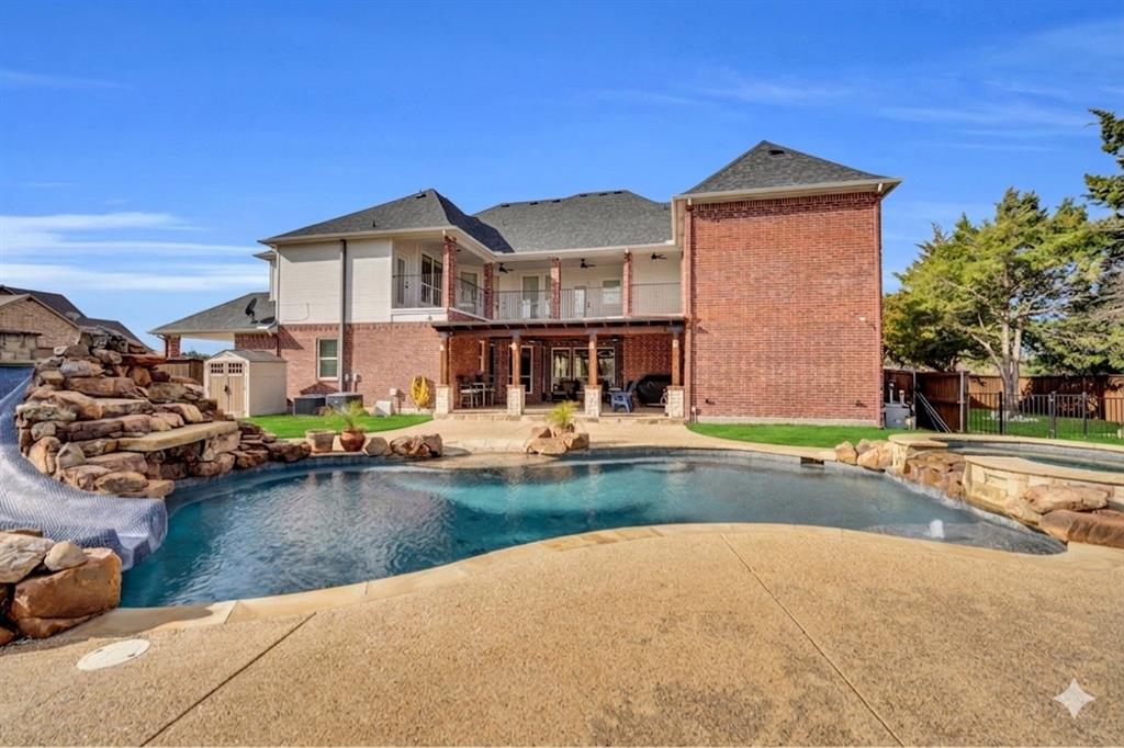 3530 Pleasantville Road Midlothian, TX 76065 - Photo 40 of 40 a view of a house with swimming pool