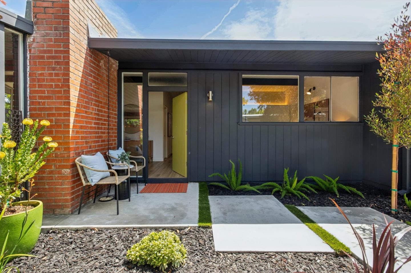 2731 Greer Road Palo Alto, CA 94303 - Photo 4 of 52