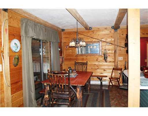 137 Glenview Road Somerset, PA 15501 - Photo 7 of 17 Dining Room.