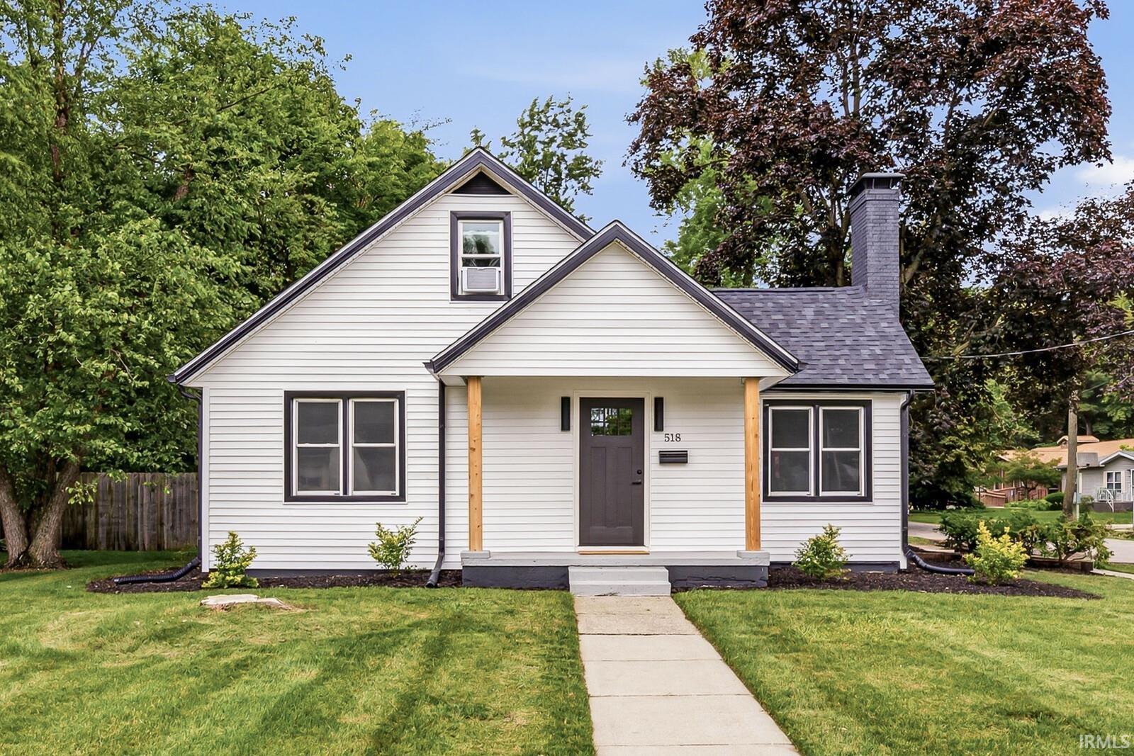 518 Modrell Boulevard Elkhart, IN 46514 - Photo 1 of 37