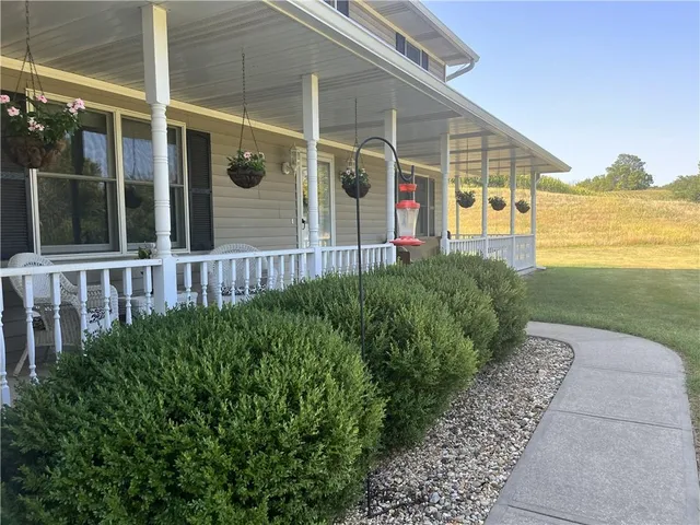 $650,000 | 12998 Private Drive 3394, Savannah, MO 64485