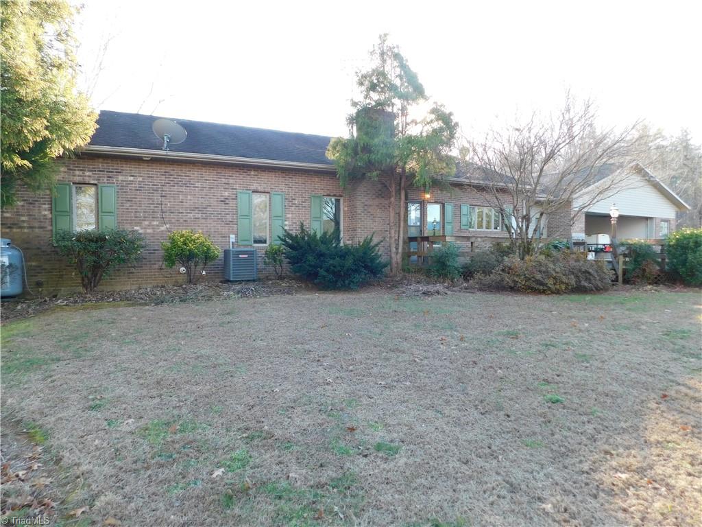 227 York Road Mount Airy, NC 27030 - Photo 33 of 39 Gallery Image 33