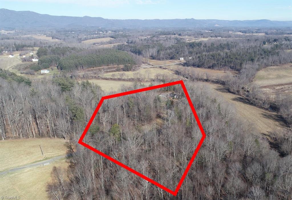 227 York Road Mount Airy, NC 27030 - Photo 36 of 39 Gallery Image 36