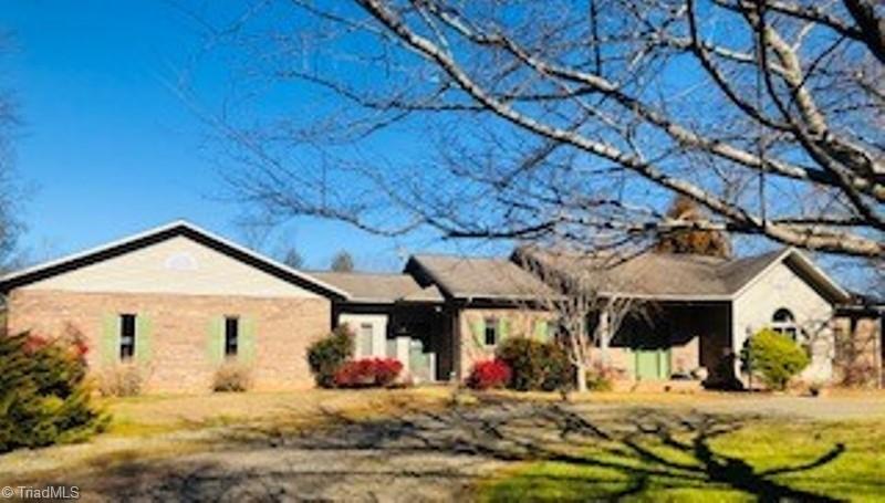 227 York Road Mount Airy, NC 27030 - Photo 38 of 39 Gallery Image 38
