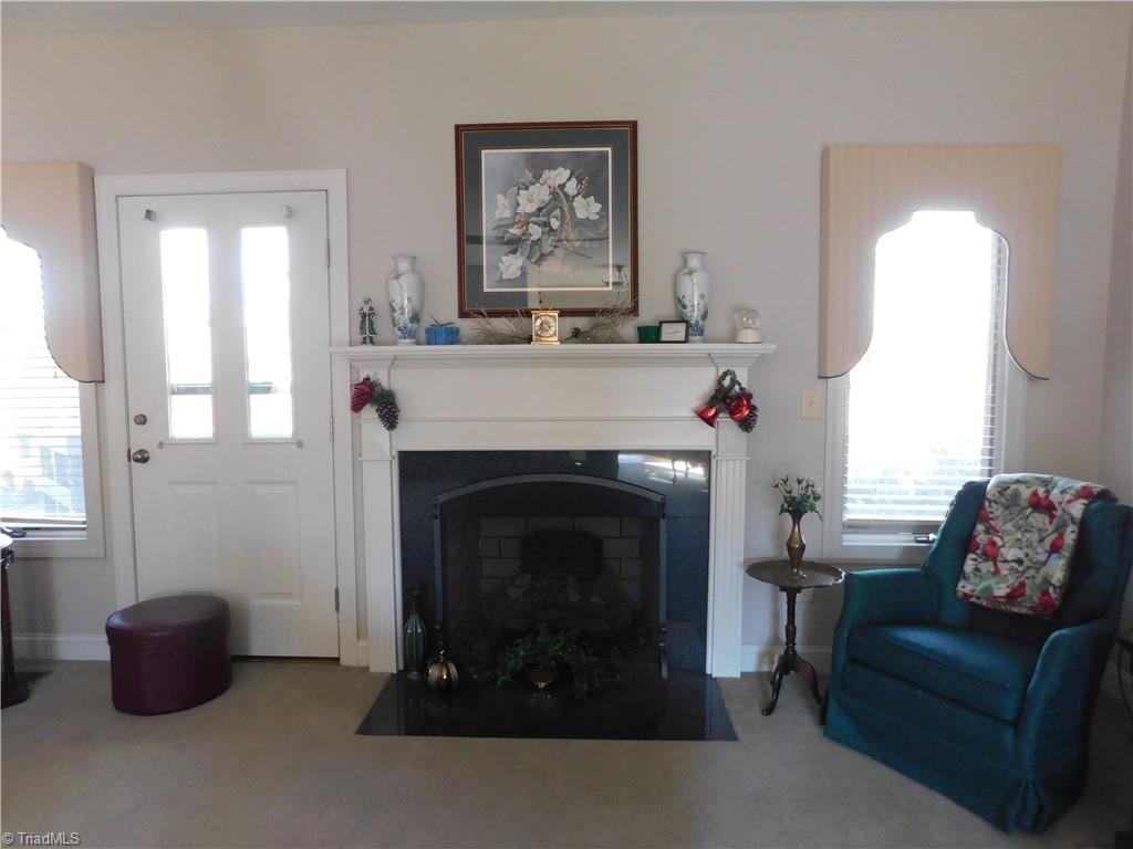 227 York Road Mount Airy, NC 27030 - Photo 7 of 39 Gallery Image 7
