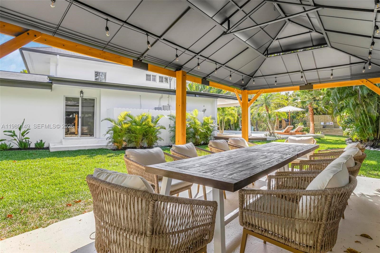 18490 Southwest 83rd Place Cutler Bay, FL 33157 - Photo 51 of 84
