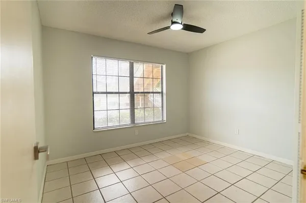 $1,750 | 5254 Treetops Drive, Unit J101, Naples, FL 34113