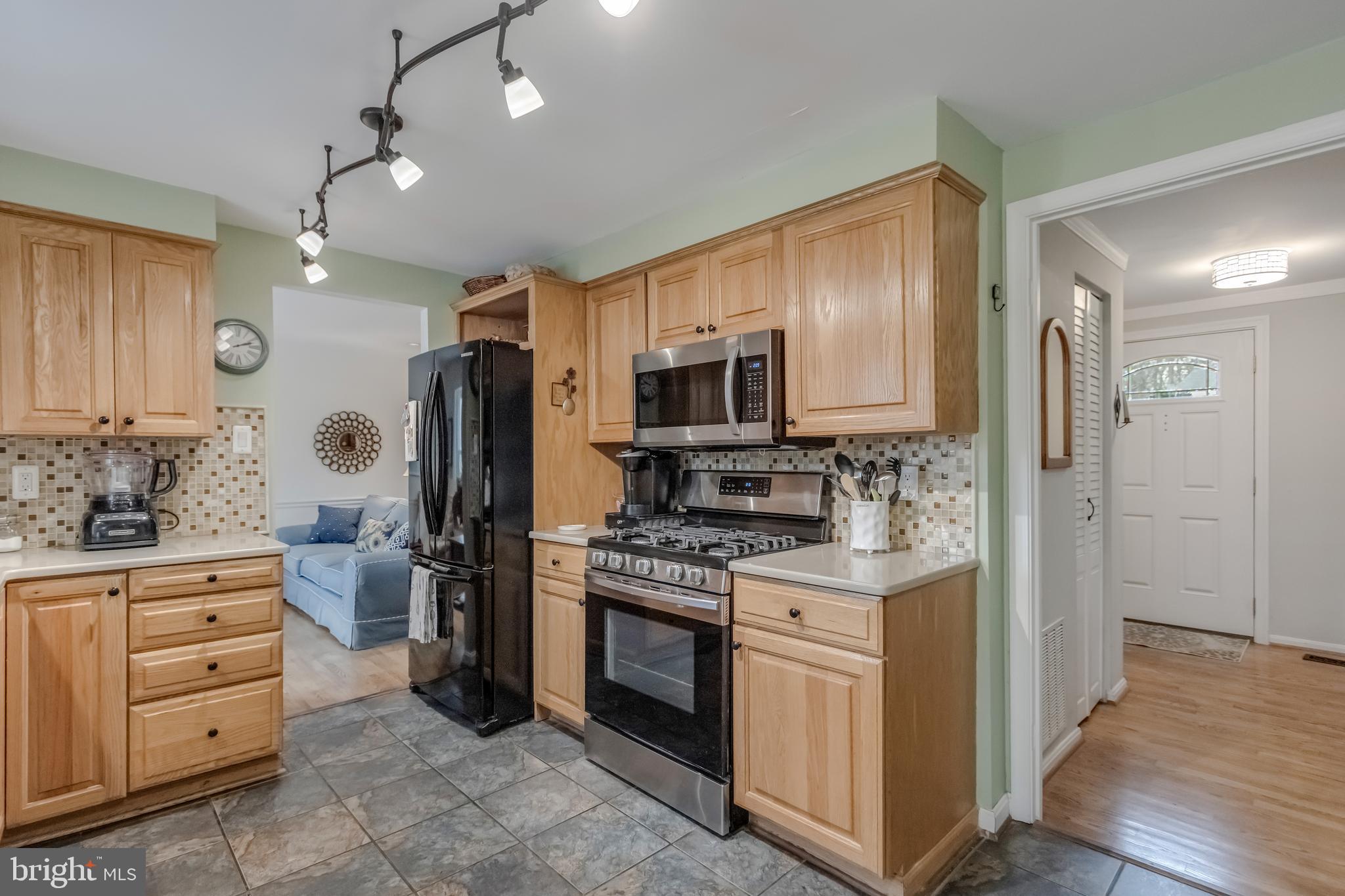 2232 Deckman Lane Silver Spring, MD 20906 - Photo 5 of 47 Kitchen with tile floor