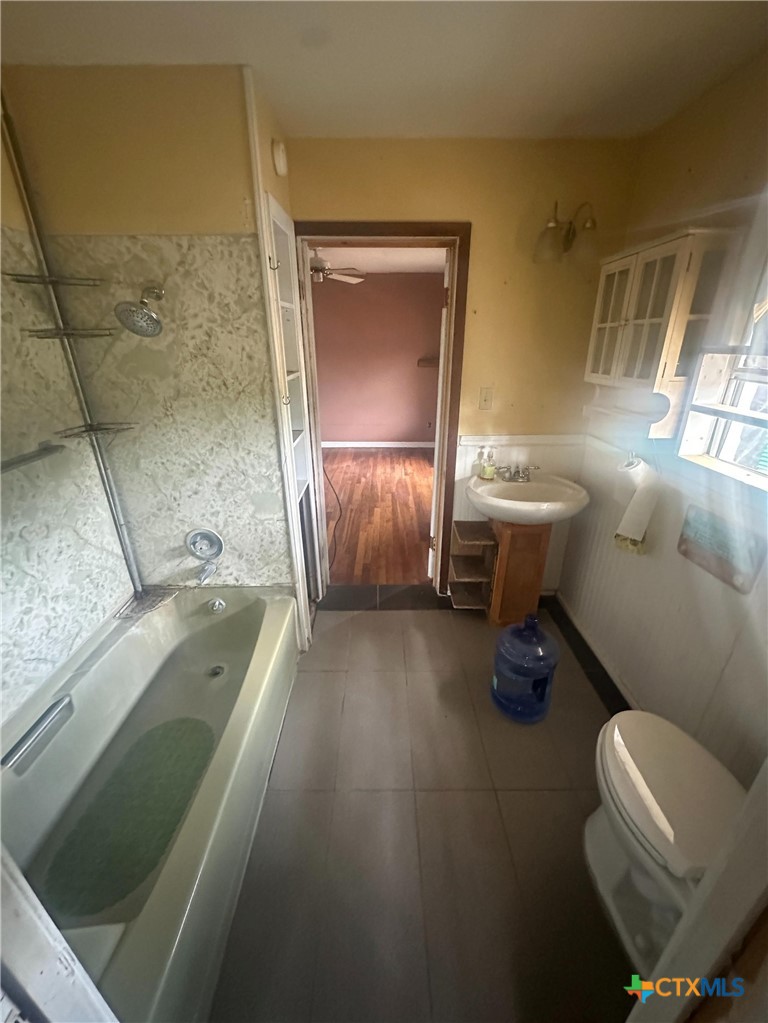 115 Ryan Road Refugio, TX 78377 - Photo 20 of 43