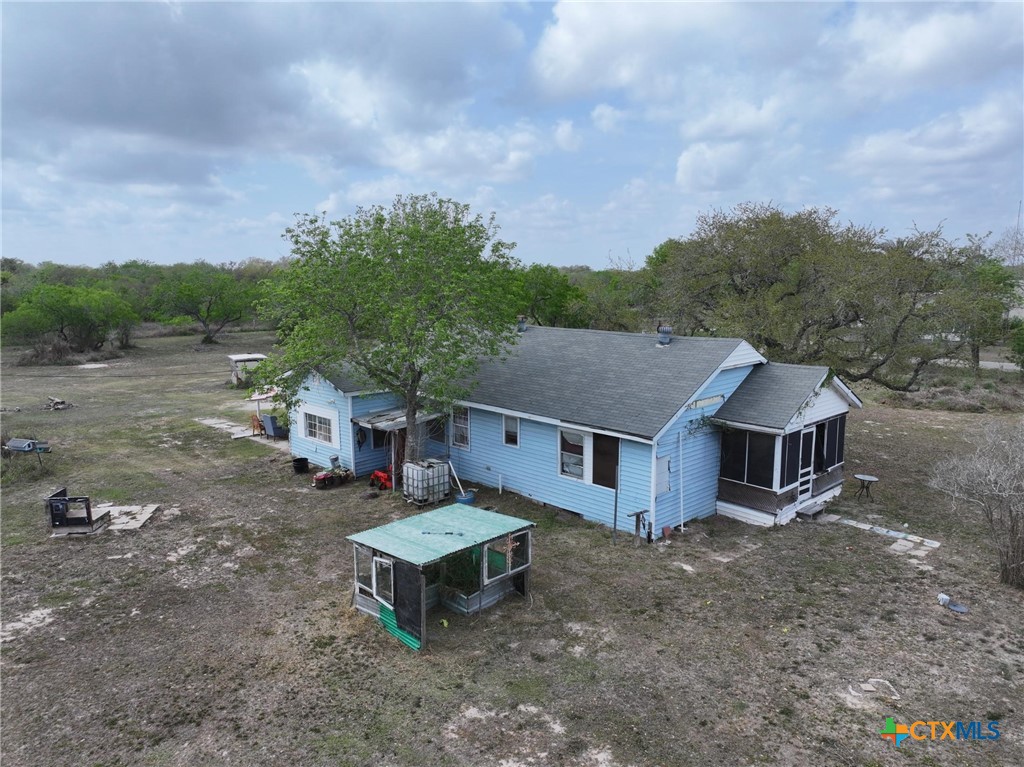 115 Ryan Road Refugio, TX 78377 - Photo 8 of 43
