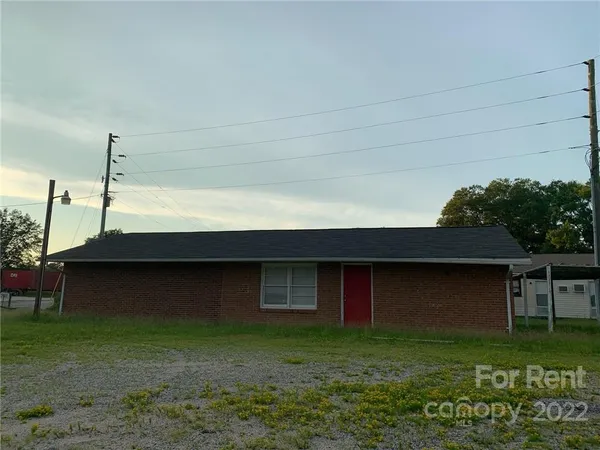 $900 | 2836 Lynwood Drive, Lancaster, SC 29720