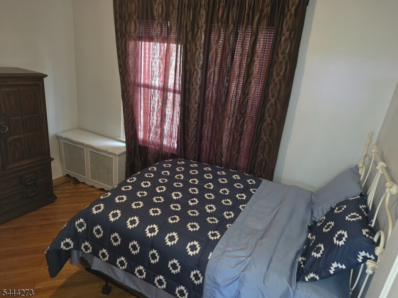 86 Boylan Street Newark, NJ 07106 - Photo 4 of 11