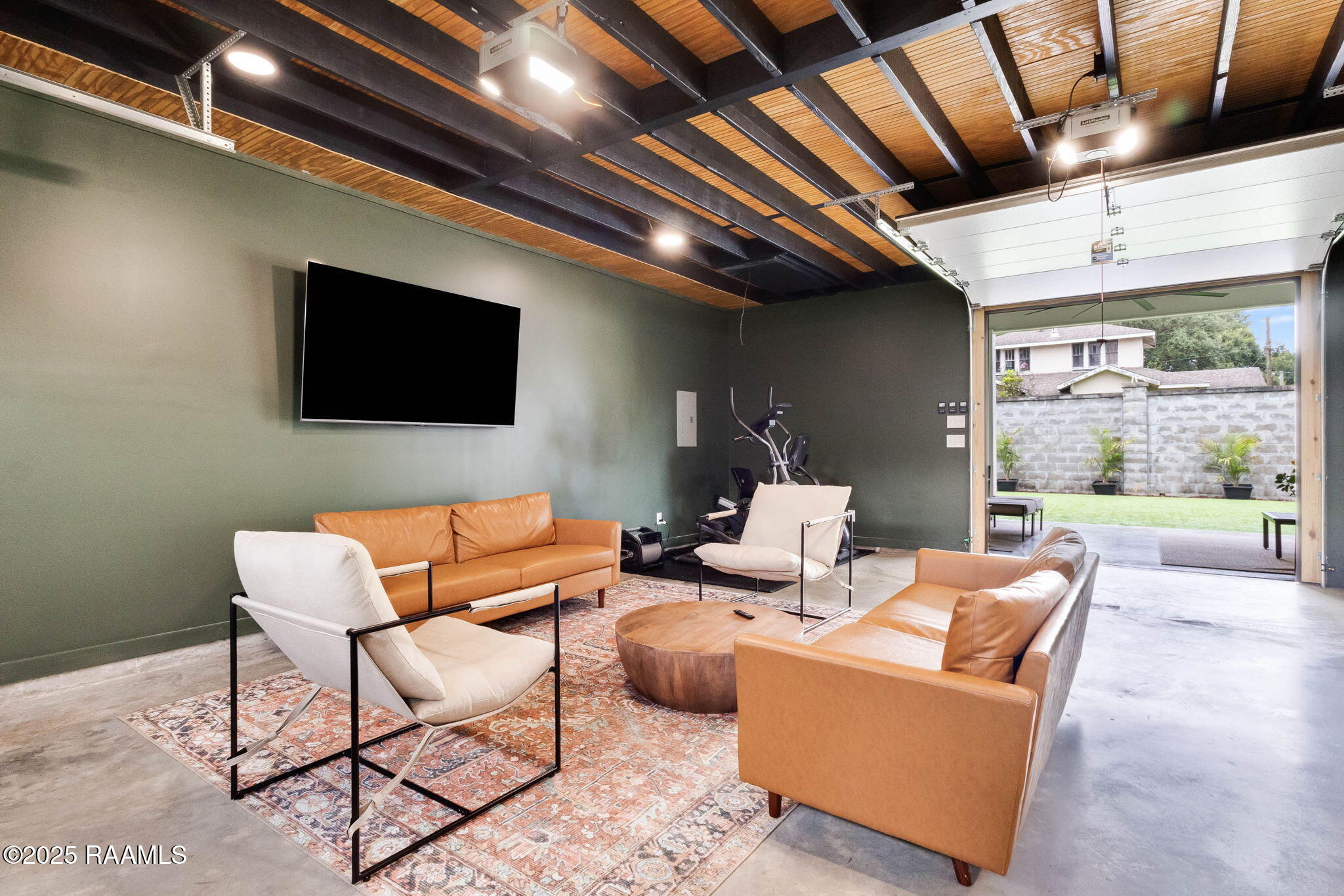 2916 Dixon Road Maurice, LA 70555 - Photo 17 of 39 24-web-or-mls-2916 Dixon Rd-23