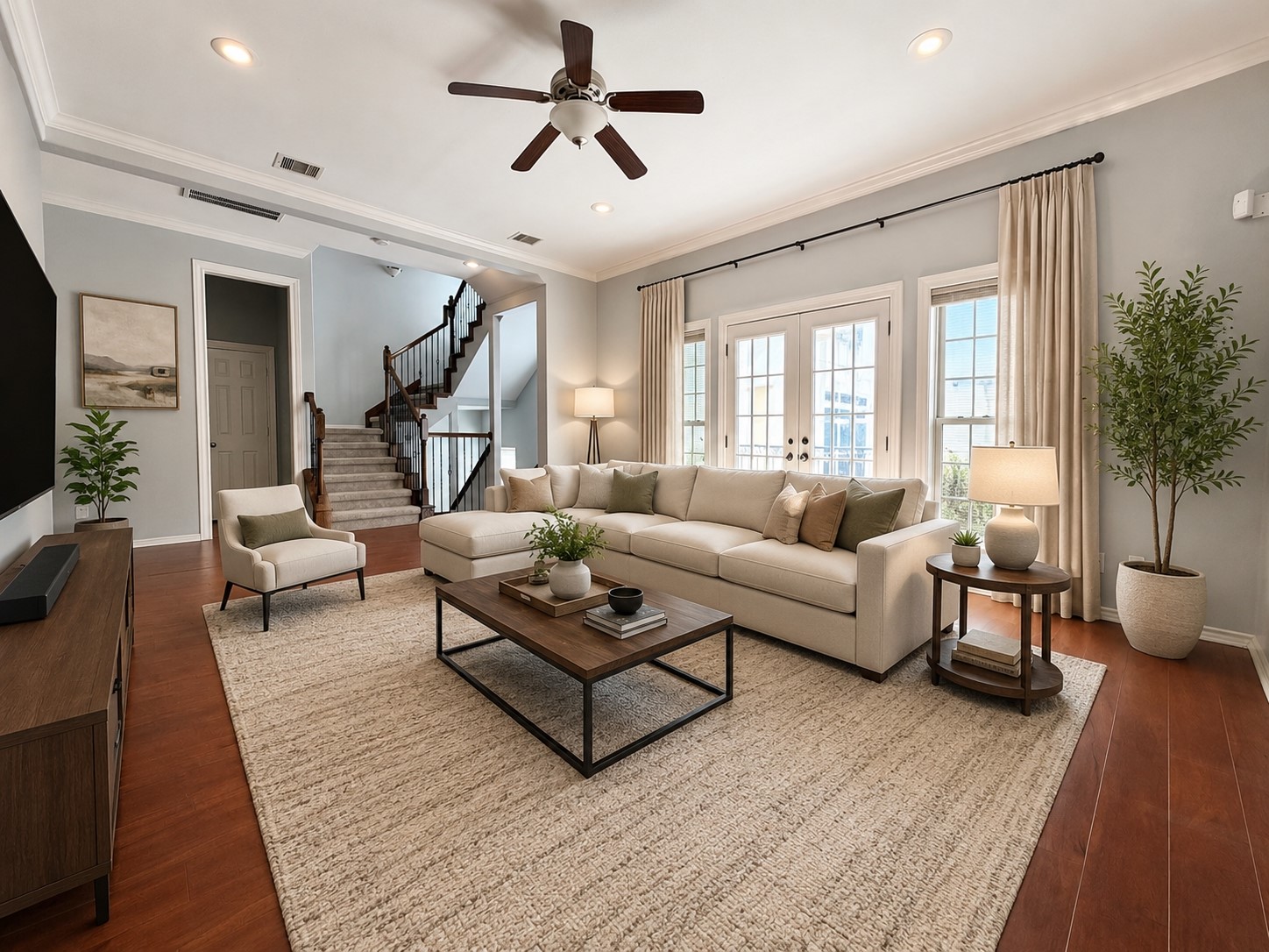1608 Holman Street Houston, TX 77004 - Photo 22 of 43 Living area
**Digitally Staged**