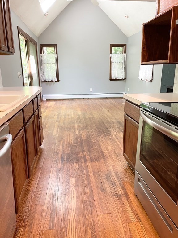 261 Oak Neck Road Hyannis, MA 02601 - Photo 18 of 40 Gallery Image 18