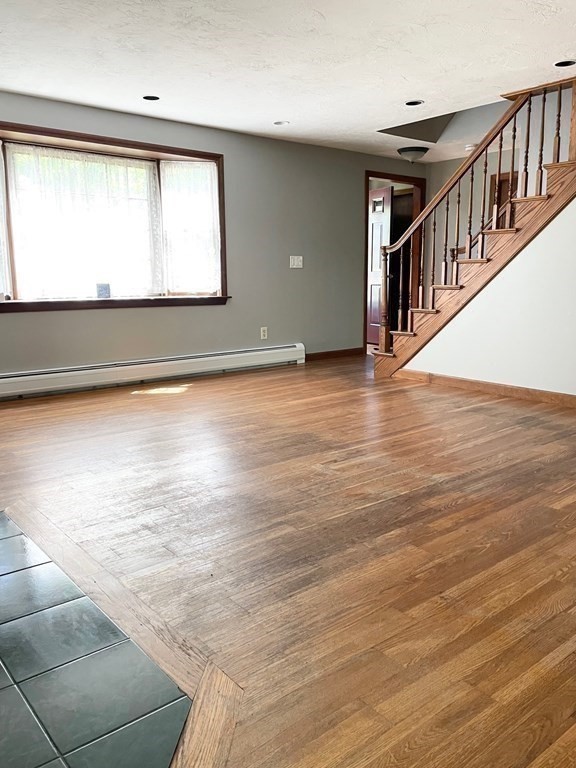 261 Oak Neck Road Hyannis, MA 02601 - Photo 25 of 40 Gallery Image 25