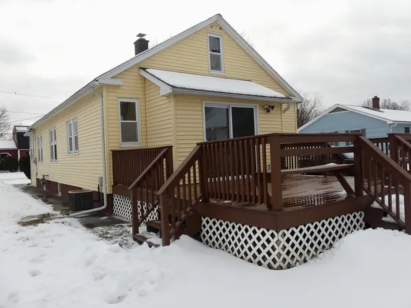 $260,000 | 26 Whitin Avenue, Chicopee, MA 01013