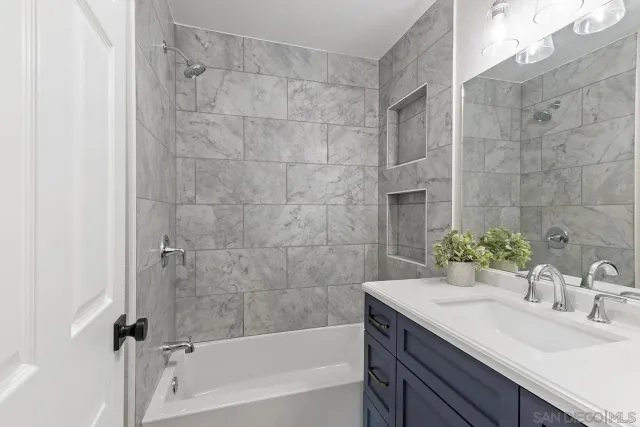 $1,279,999 | 14811 Summerbreeze Way, San Diego, CA 92128