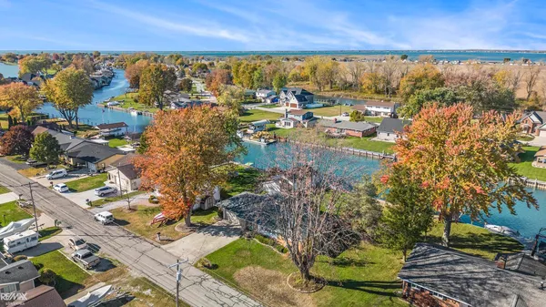 $560,000 | 7284 Cardinal Road, Algonac, MI 48001