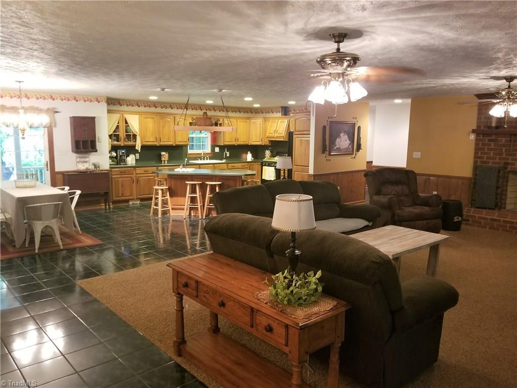 216 Jones Chapel Road Mount Airy, NC 27030 - Photo 8 of 20 Gallery Image 8