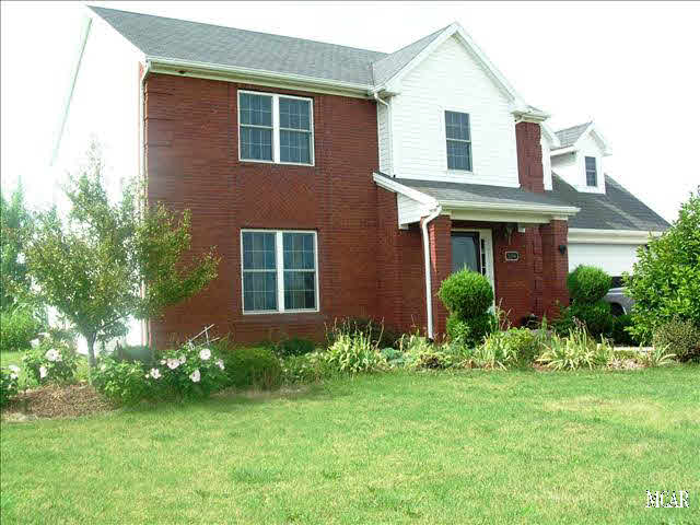 5194 Labo Road South Rockwood, MI 48179 - Photo 2 of 20 20015602-1.JPG